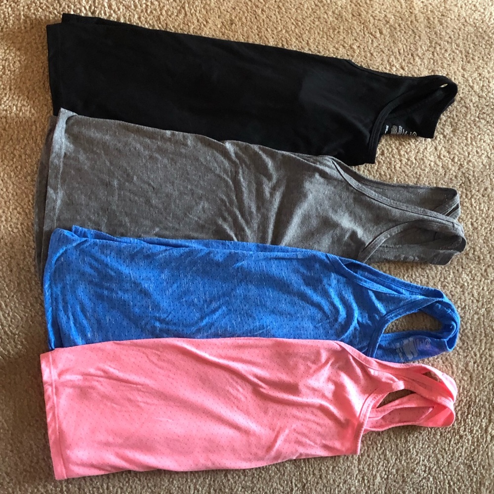 Pack of 4 tank tops